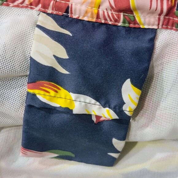 American Living Board Shorts Mens XL Swim Lined Trunks Surf NICE Hawaiian Print - Picture 11 of 16